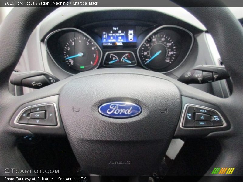 Magnetic / Charcoal Black 2016 Ford Focus S Sedan