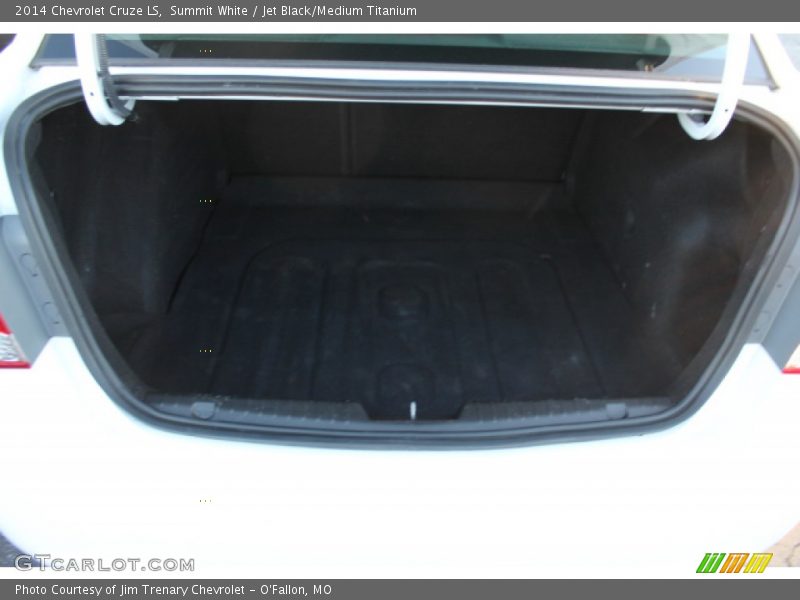 Summit White / Jet Black/Medium Titanium 2014 Chevrolet Cruze LS