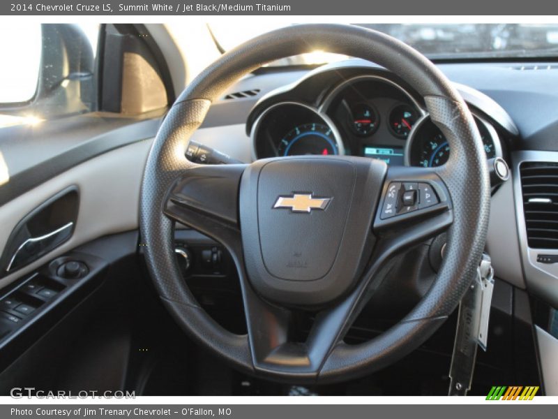 Summit White / Jet Black/Medium Titanium 2014 Chevrolet Cruze LS