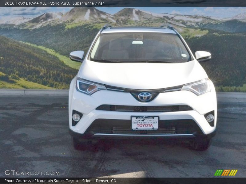 Super White / Ash 2016 Toyota RAV4 XLE Hybrid AWD