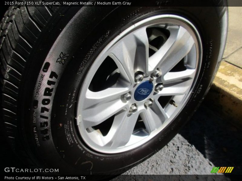 Magnetic Metallic / Medium Earth Gray 2015 Ford F150 XLT SuperCab