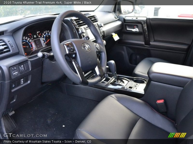 Super White / Black 2016 Toyota 4Runner Trail Premium 4x4