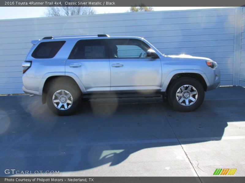 Classic Silver Metallic / Black 2016 Toyota 4Runner Trail 4x4
