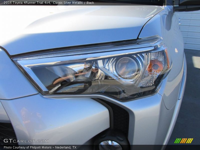 Classic Silver Metallic / Black 2016 Toyota 4Runner Trail 4x4