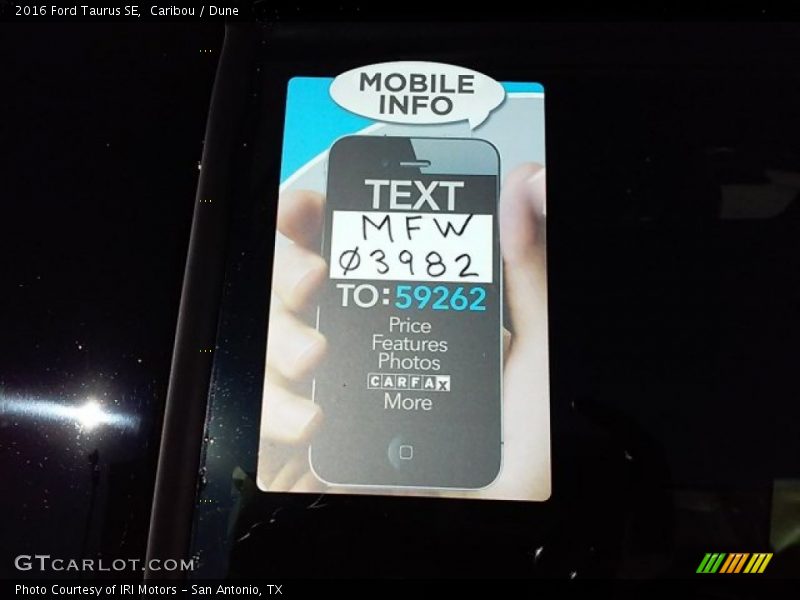 Caribou / Dune 2016 Ford Taurus SE