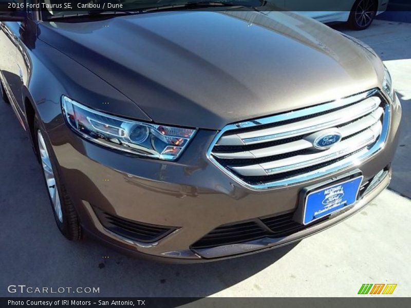 Caribou / Dune 2016 Ford Taurus SE