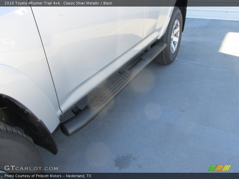 Classic Silver Metallic / Black 2016 Toyota 4Runner Trail 4x4