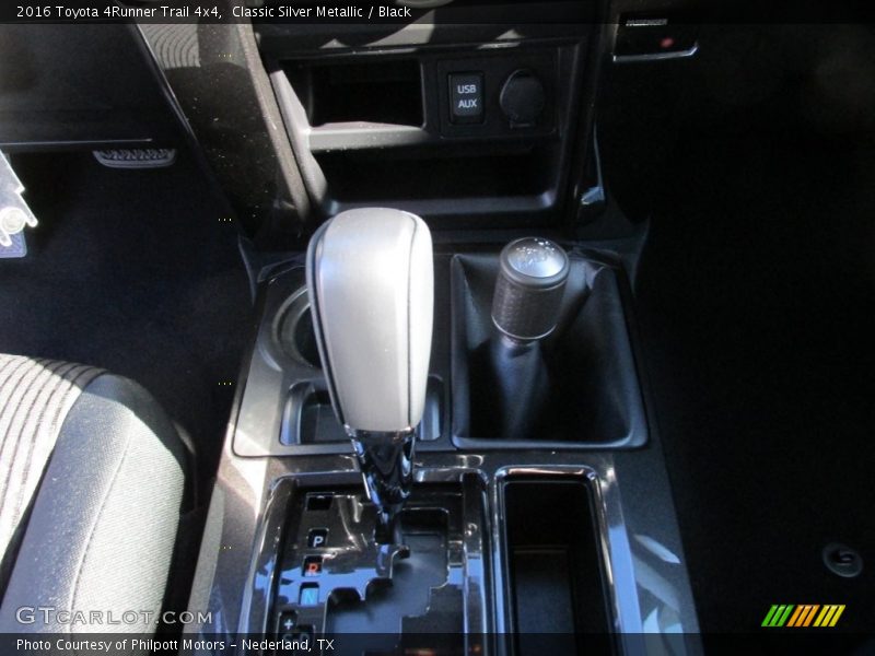 Classic Silver Metallic / Black 2016 Toyota 4Runner Trail 4x4