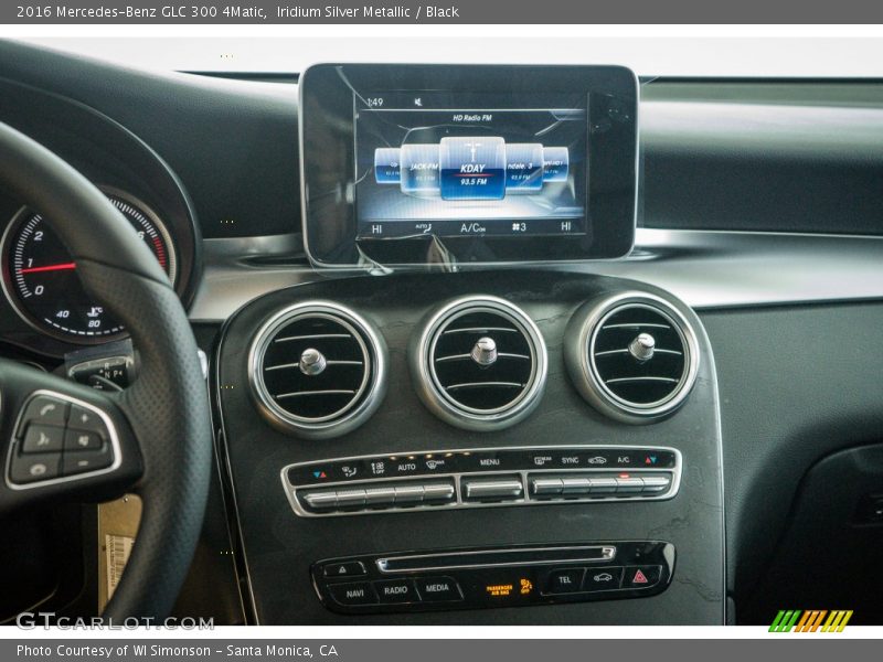 Iridium Silver Metallic / Black 2016 Mercedes-Benz GLC 300 4Matic