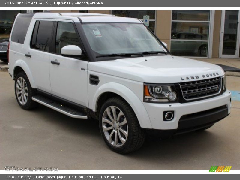 Fuji White / Almond/Arabica 2016 Land Rover LR4 HSE