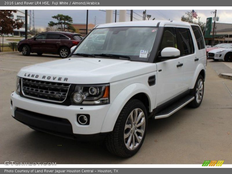 Fuji White / Almond/Arabica 2016 Land Rover LR4 HSE