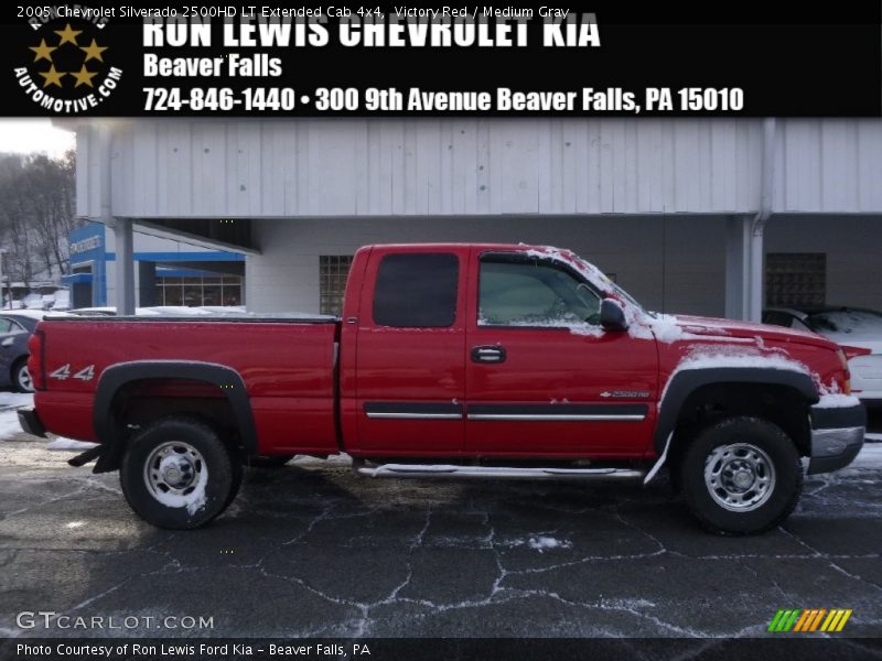 Victory Red / Medium Gray 2005 Chevrolet Silverado 2500HD LT Extended Cab 4x4