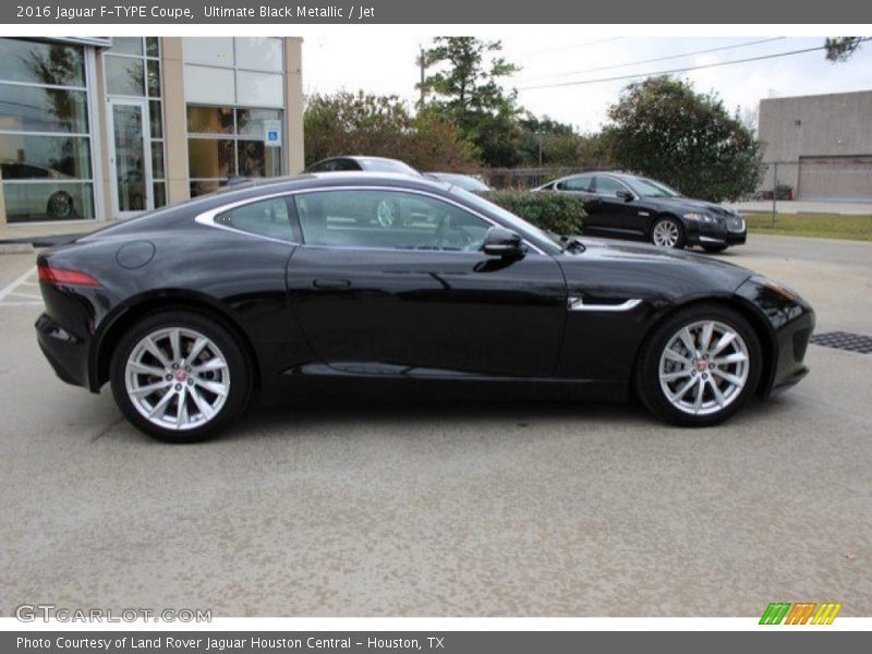Ultimate Black Metallic / Jet 2016 Jaguar F-TYPE Coupe