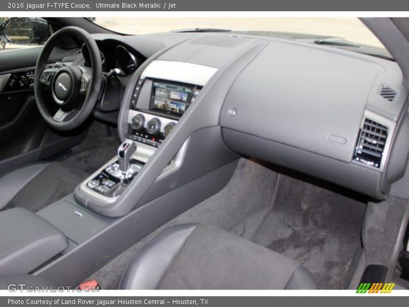 Ultimate Black Metallic / Jet 2016 Jaguar F-TYPE Coupe
