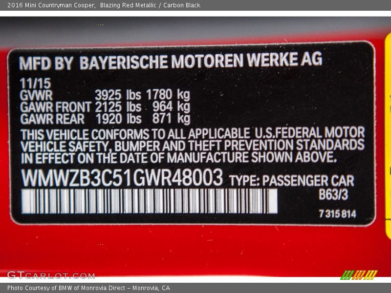 Blazing Red Metallic / Carbon Black 2016 Mini Countryman Cooper