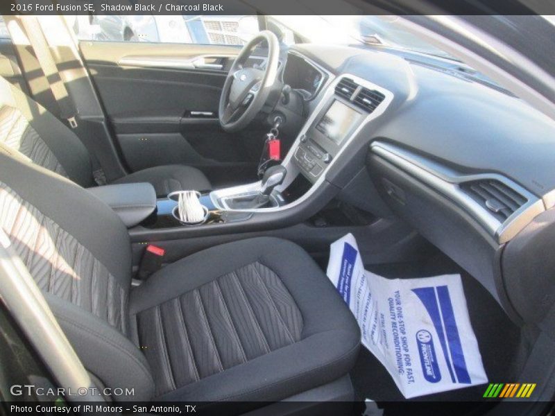 Shadow Black / Charcoal Black 2016 Ford Fusion SE
