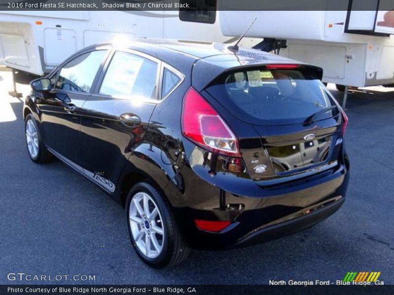 Shadow Black / Charcoal Black 2016 Ford Fiesta SE Hatchback