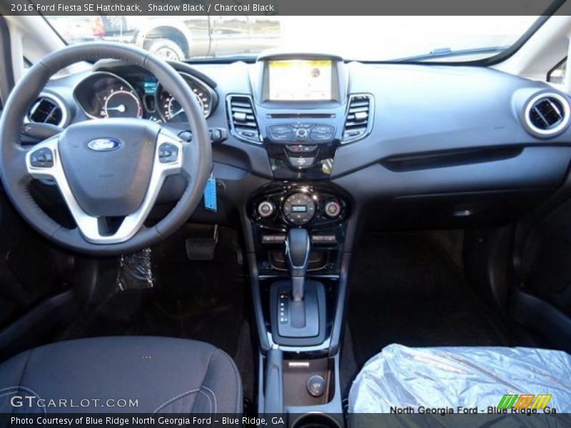 Shadow Black / Charcoal Black 2016 Ford Fiesta SE Hatchback