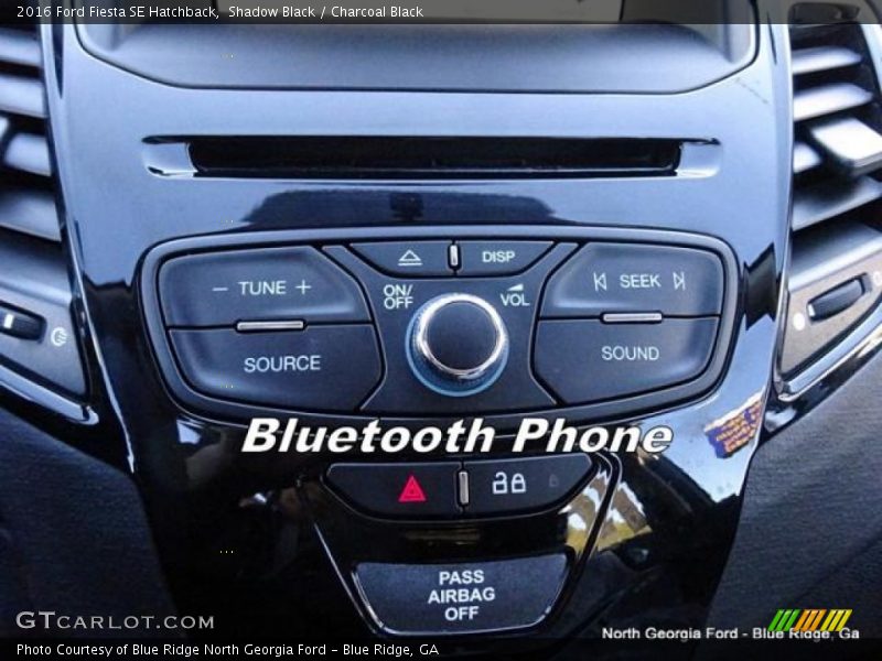 Shadow Black / Charcoal Black 2016 Ford Fiesta SE Hatchback