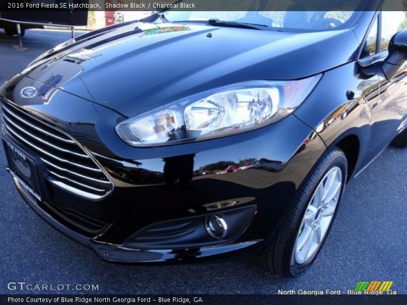 Shadow Black / Charcoal Black 2016 Ford Fiesta SE Hatchback