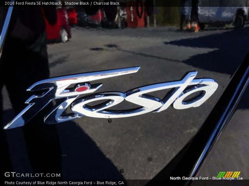 Shadow Black / Charcoal Black 2016 Ford Fiesta SE Hatchback