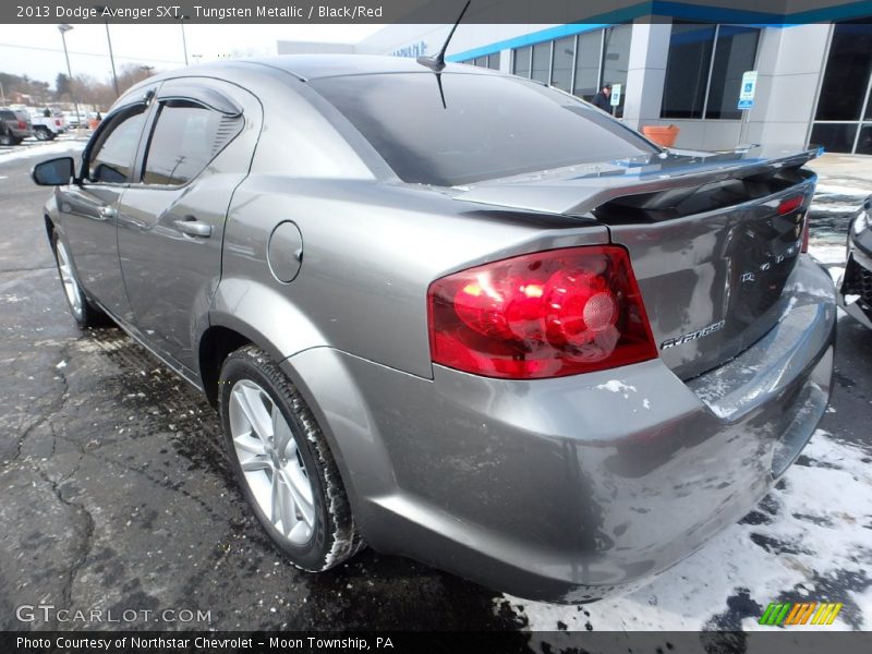 Tungsten Metallic / Black/Red 2013 Dodge Avenger SXT
