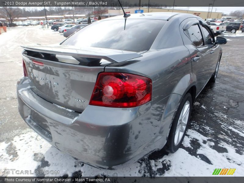 Tungsten Metallic / Black/Red 2013 Dodge Avenger SXT