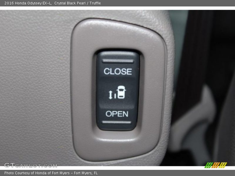 Crystal Black Pearl / Truffle 2016 Honda Odyssey EX-L