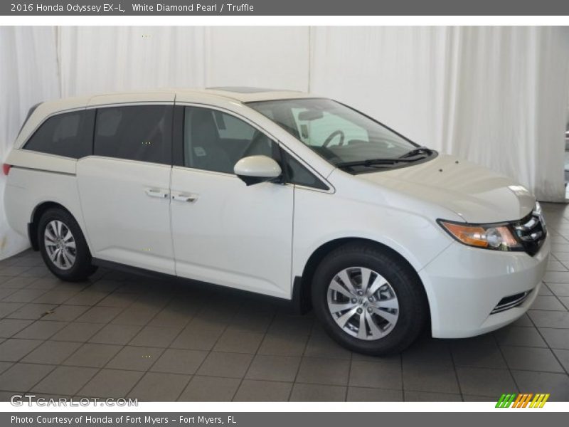 White Diamond Pearl / Truffle 2016 Honda Odyssey EX-L