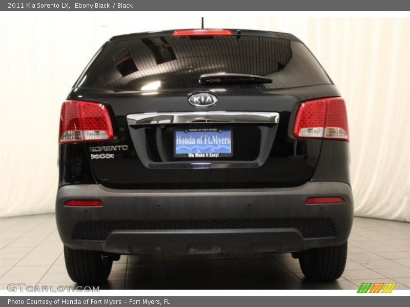 Ebony Black / Black 2011 Kia Sorento LX