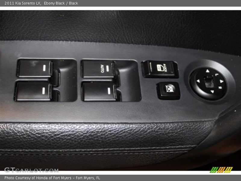 Ebony Black / Black 2011 Kia Sorento LX