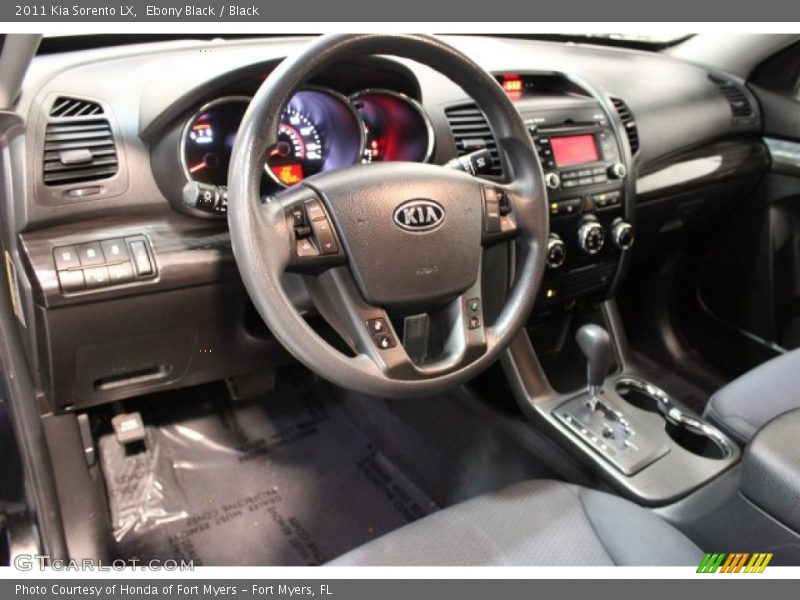 Ebony Black / Black 2011 Kia Sorento LX