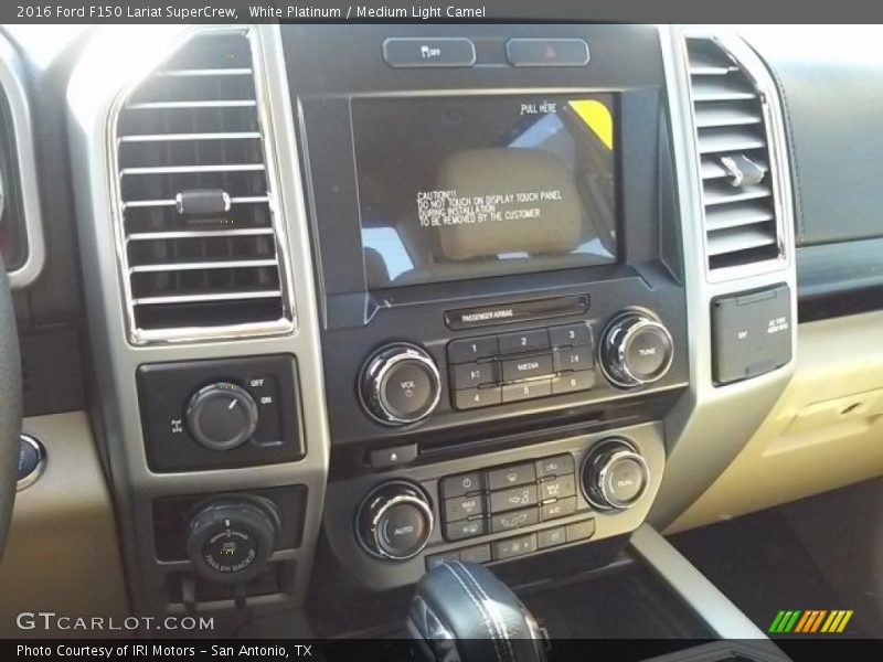 White Platinum / Medium Light Camel 2016 Ford F150 Lariat SuperCrew