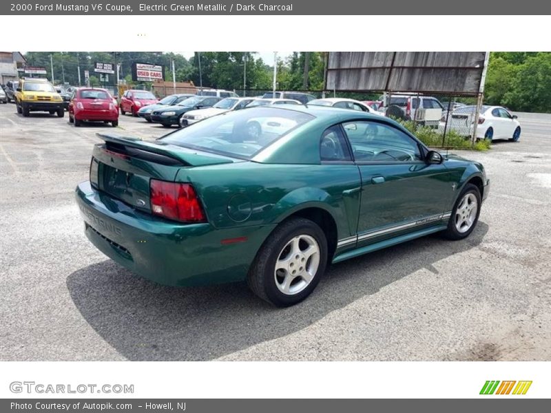 Electric Green Metallic / Dark Charcoal 2000 Ford Mustang V6 Coupe