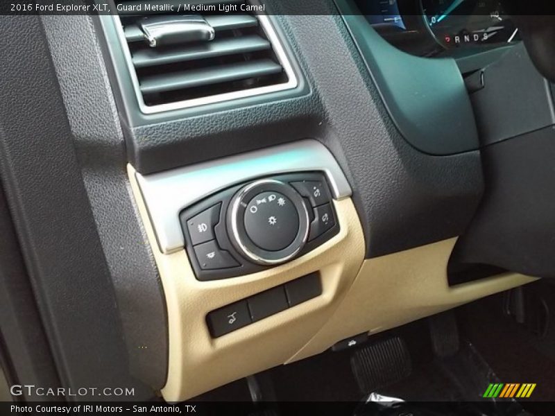 Guard Metallic / Medium Light Camel 2016 Ford Explorer XLT