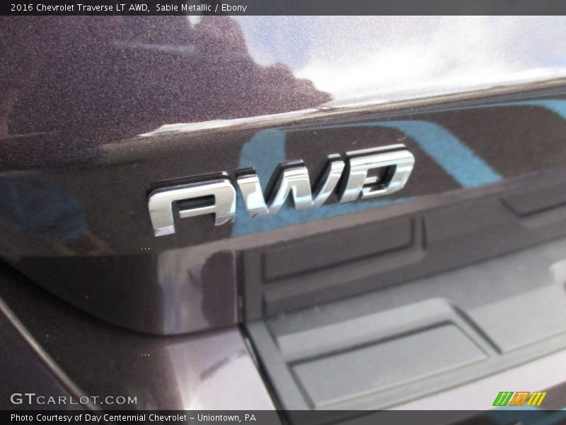 Sable Metallic / Ebony 2016 Chevrolet Traverse LT AWD
