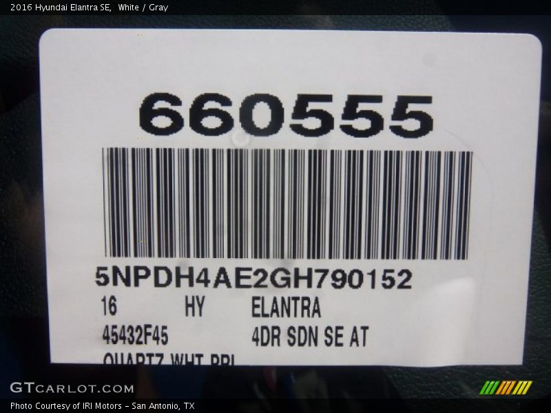 White / Gray 2016 Hyundai Elantra SE