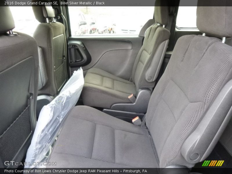 Billet Silver Metallic / Black 2016 Dodge Grand Caravan SE
