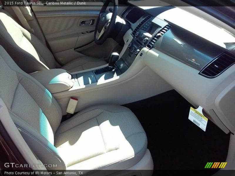 Caribou Metallic / Dune 2015 Ford Taurus SEL