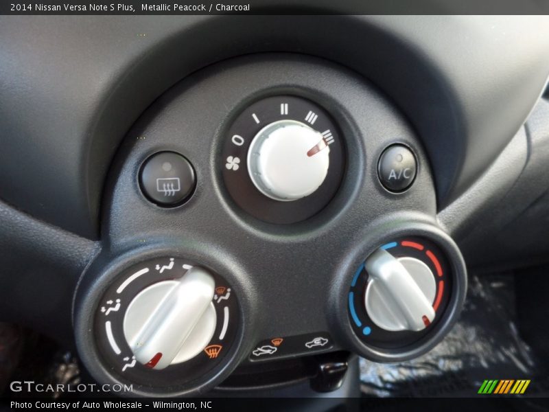 Metallic Peacock / Charcoal 2014 Nissan Versa Note S Plus