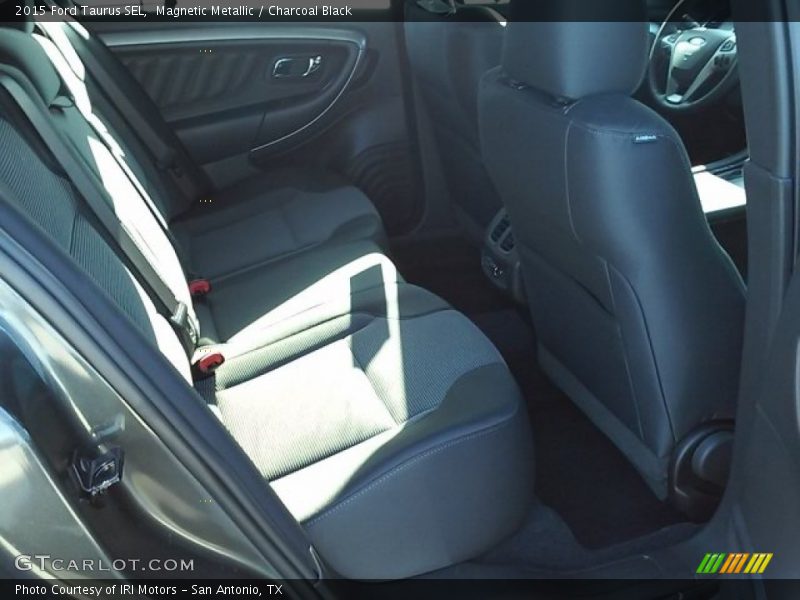 Magnetic Metallic / Charcoal Black 2015 Ford Taurus SEL