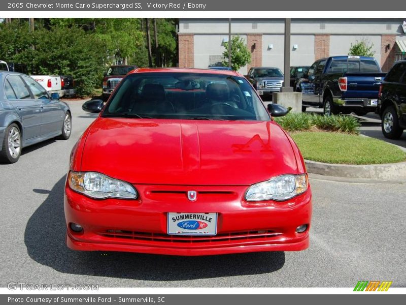 Victory Red / Ebony 2005 Chevrolet Monte Carlo Supercharged SS