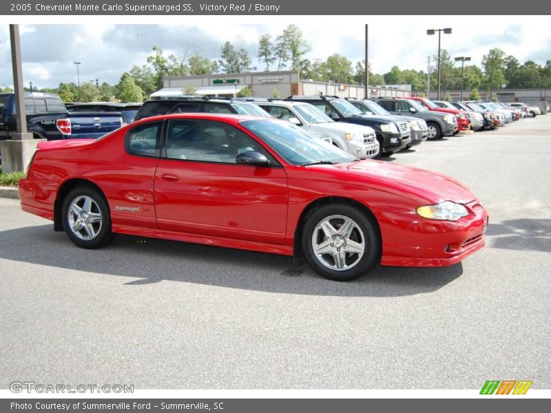 Victory Red / Ebony 2005 Chevrolet Monte Carlo Supercharged SS