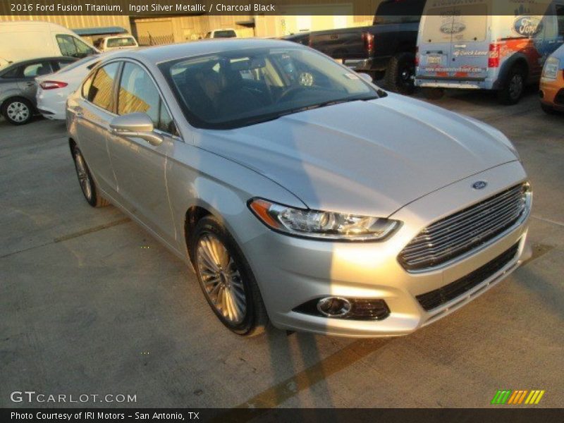 Ingot Silver Metallic / Charcoal Black 2016 Ford Fusion Titanium
