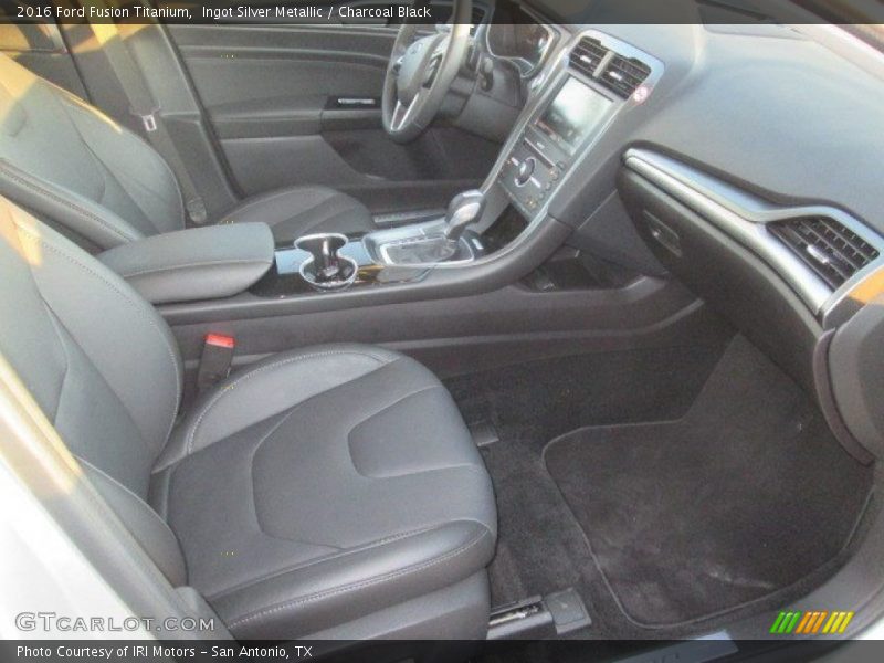 Ingot Silver Metallic / Charcoal Black 2016 Ford Fusion Titanium