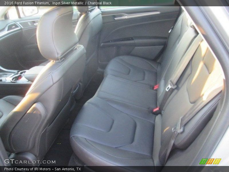 Ingot Silver Metallic / Charcoal Black 2016 Ford Fusion Titanium
