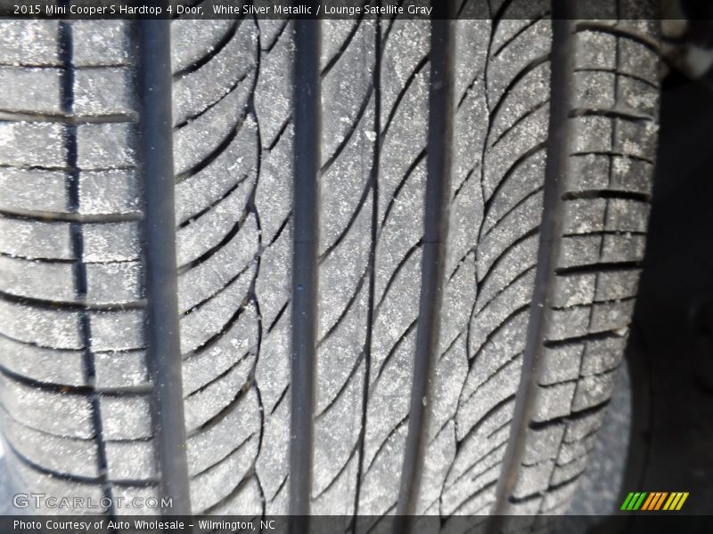 White Silver Metallic / Lounge Satellite Gray 2015 Mini Cooper S Hardtop 4 Door