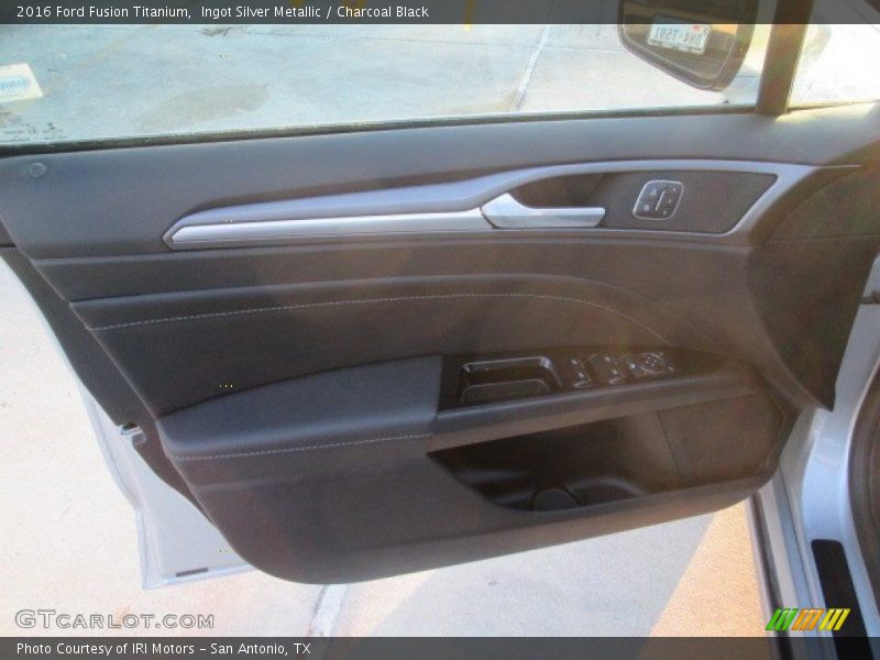 Ingot Silver Metallic / Charcoal Black 2016 Ford Fusion Titanium