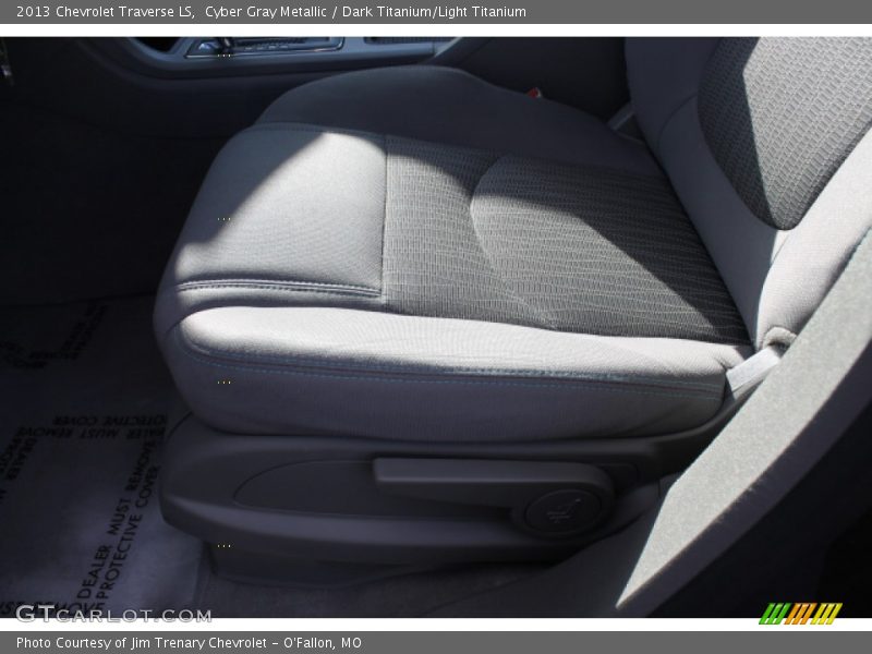 Cyber Gray Metallic / Dark Titanium/Light Titanium 2013 Chevrolet Traverse LS