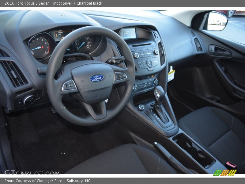 Ingot Silver / Charcoal Black 2016 Ford Focus S Sedan
